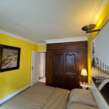 Red Flat Paris Apartment Exterior foto